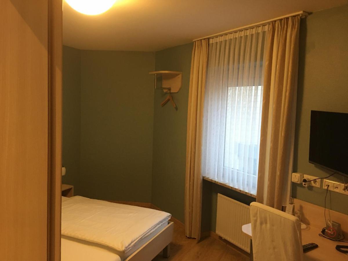 Hotel Martin Limburg an der Lahn Bagian luar foto