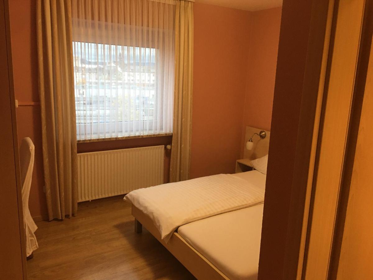 Hotel Martin Limburg an der Lahn Bagian luar foto