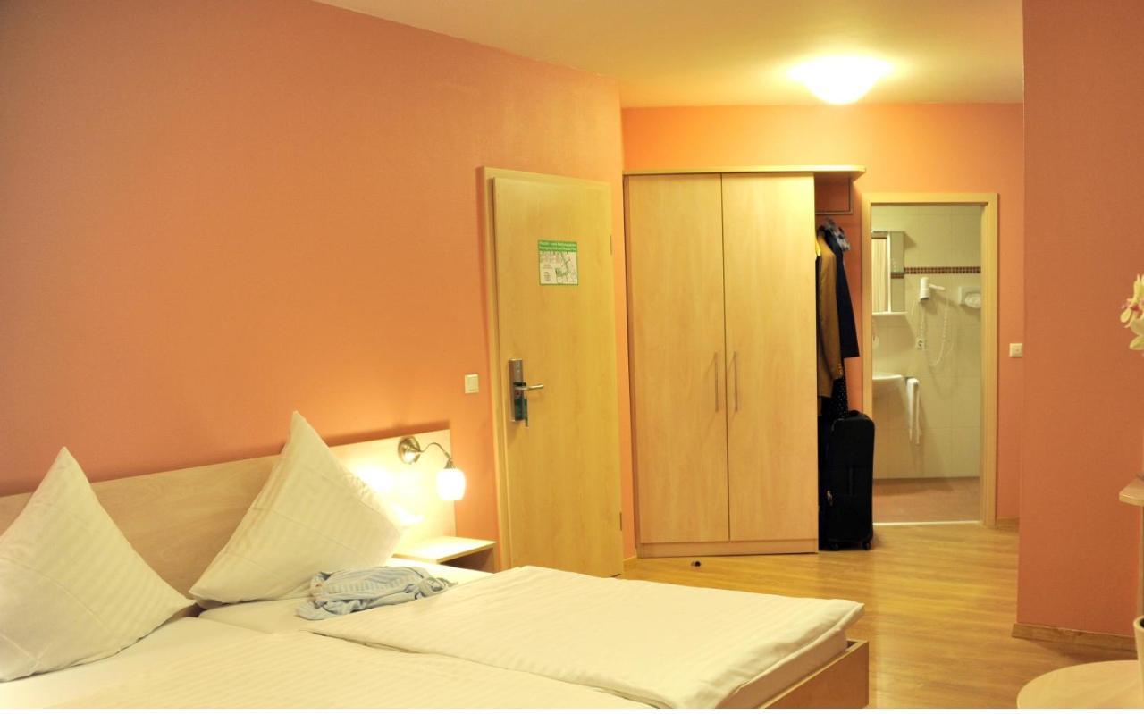 Hotel Martin Limburg an der Lahn Bagian luar foto
