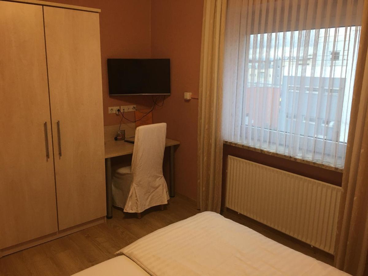 Hotel Martin Limburg an der Lahn Bagian luar foto